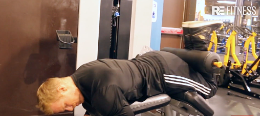 HOW TO DO LEG CURLS