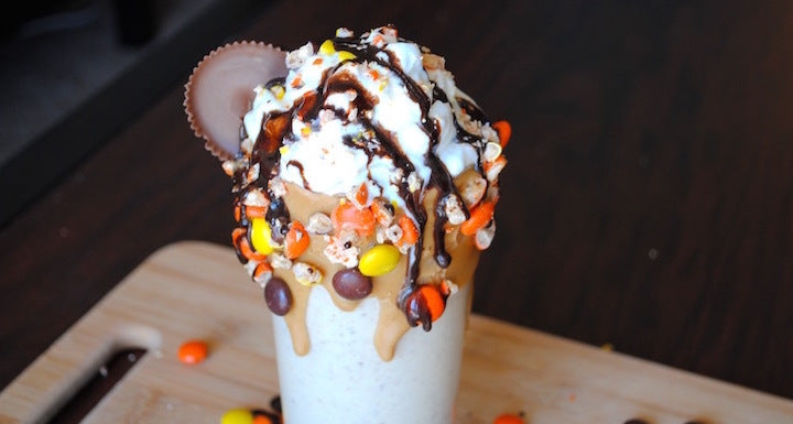 REESE’S CUP PROTEIN SMOOTHIE