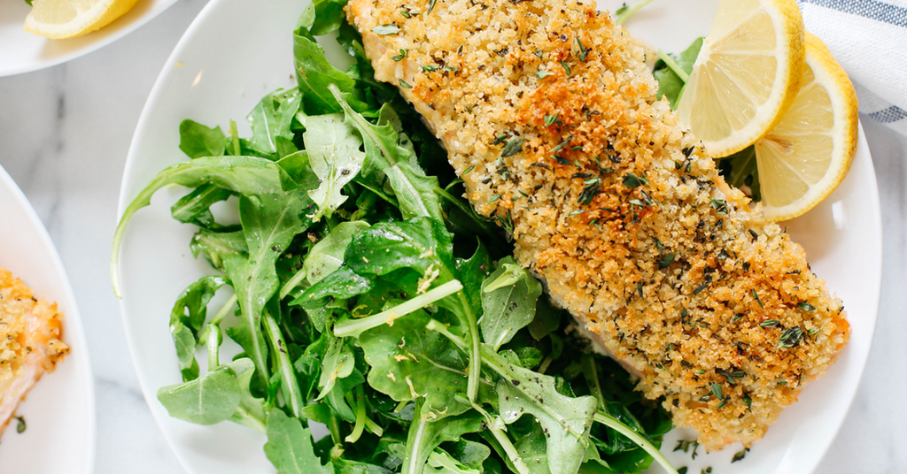 LEAN CRUSTED SALMON WITH LEMON