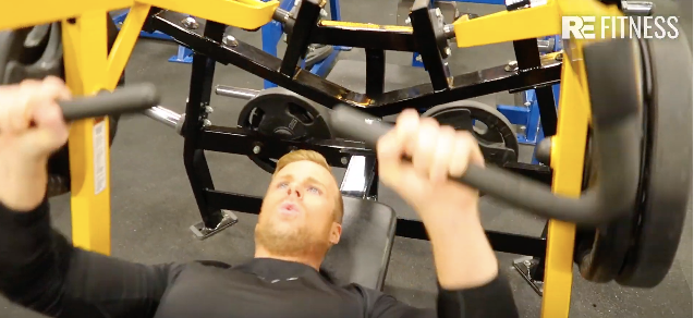 HOW TO HAMMER STRENGTH BENCH PRESS