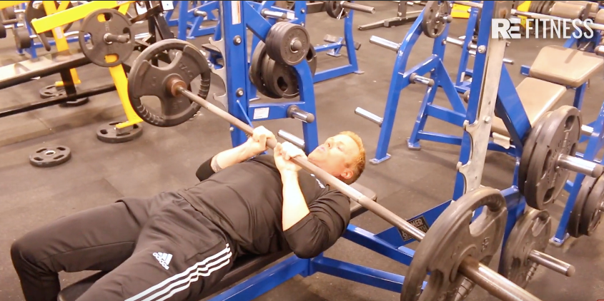 HOW TO DO CLOSE GRIP BENCH PRESS